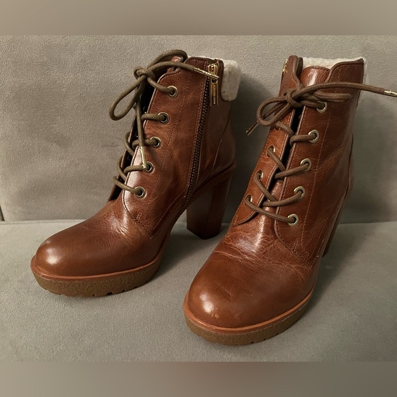 Michael Michael Kors Kim Dark Caramel Leather Lace Up Distressed Booties Size 5 - Picture 3 of 11